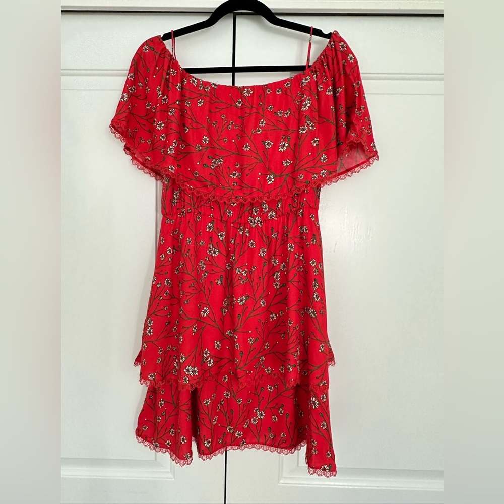 Alice + Olivia red floral off the shoulder mini dress Size 6